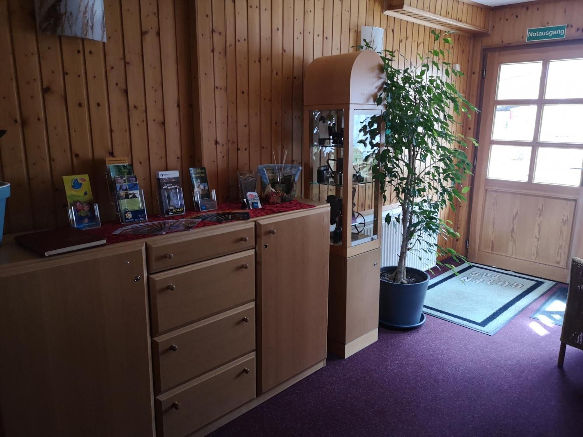 Uschi'S Gasthof Neuendorf  Esterno foto